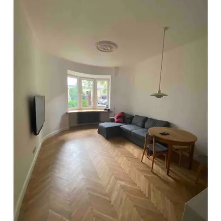 Apartament Plac Zbawiciela Szucha Warsaw